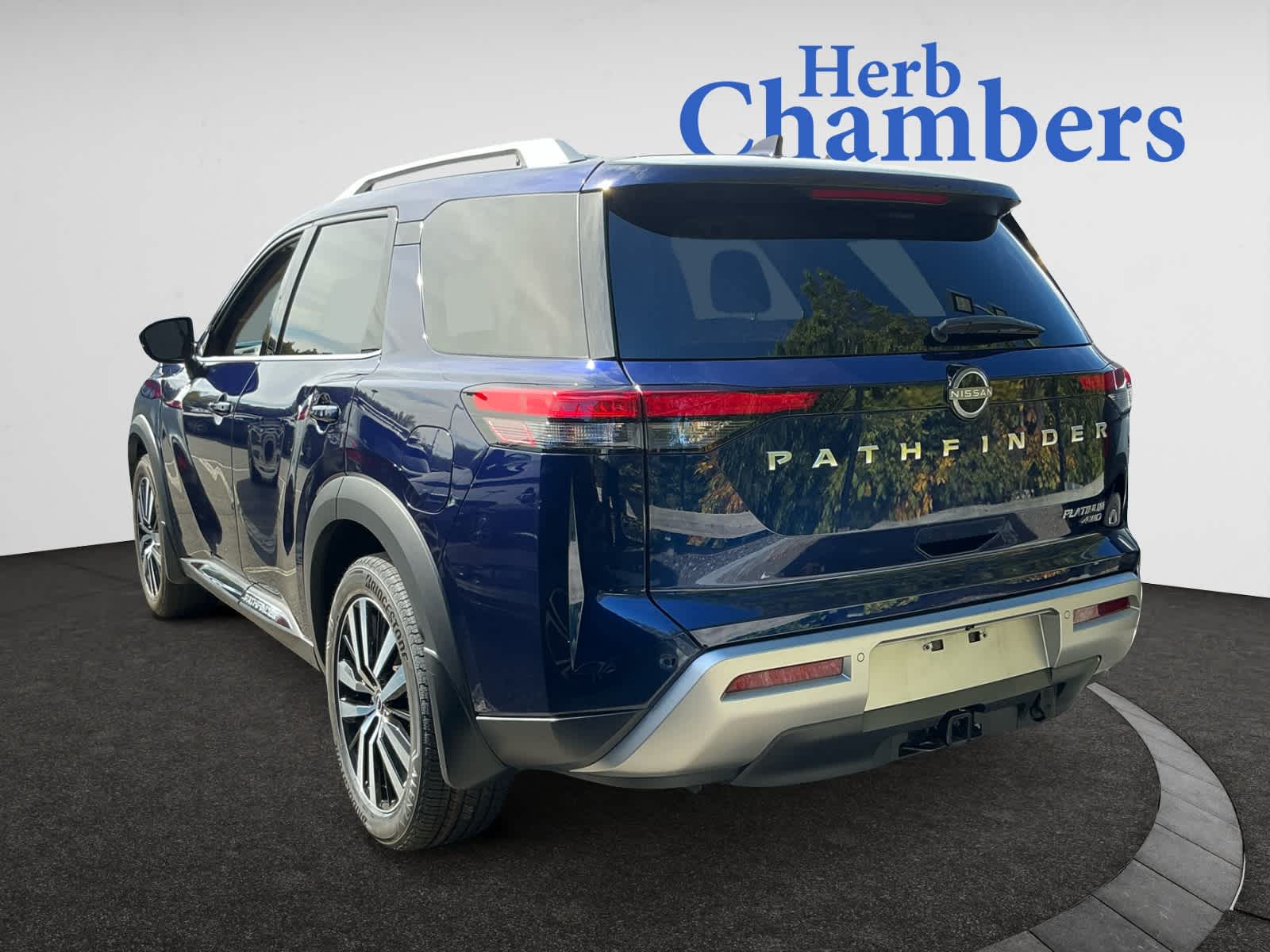 used 2023 Nissan Pathfinder car, priced at $33,998