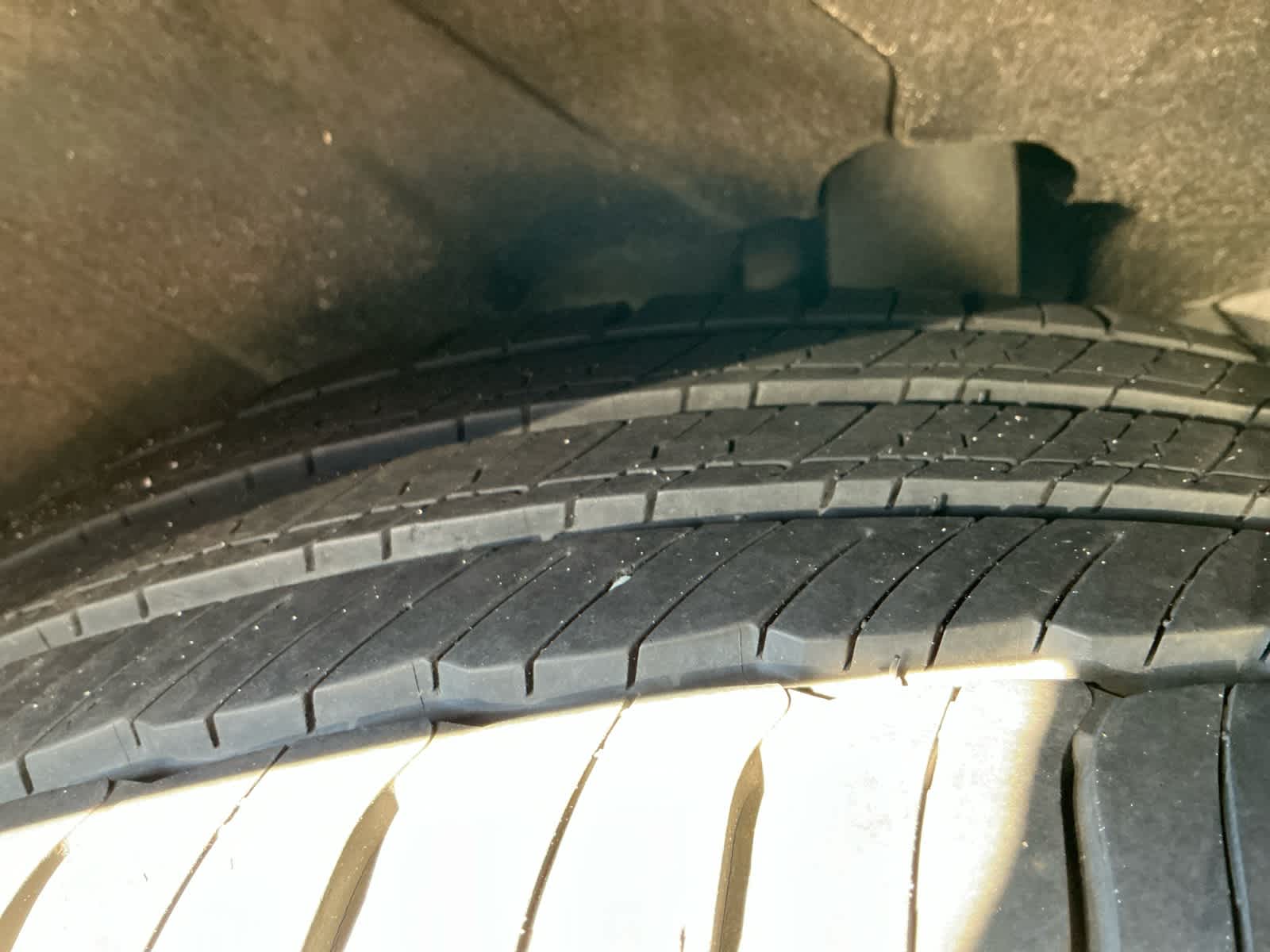 used 2019 Volvo XC40 car, priced at $24,999