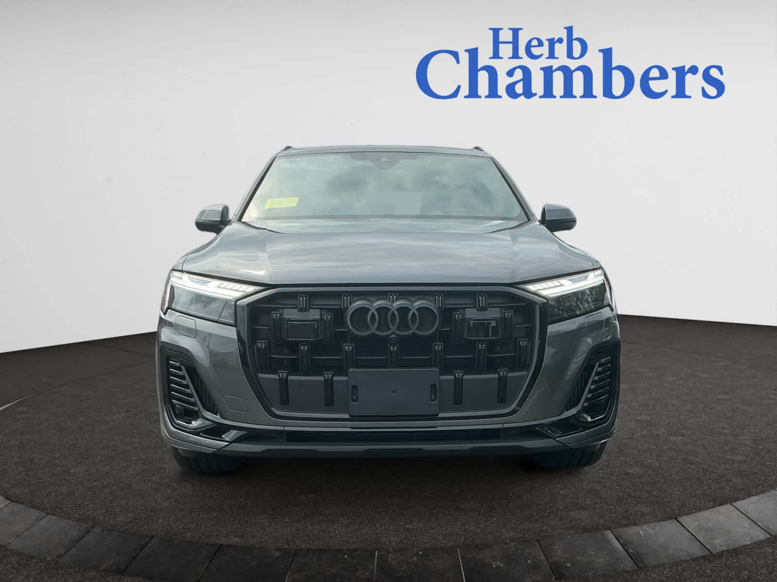 used 2025 Audi Q7 car, priced at $69,888