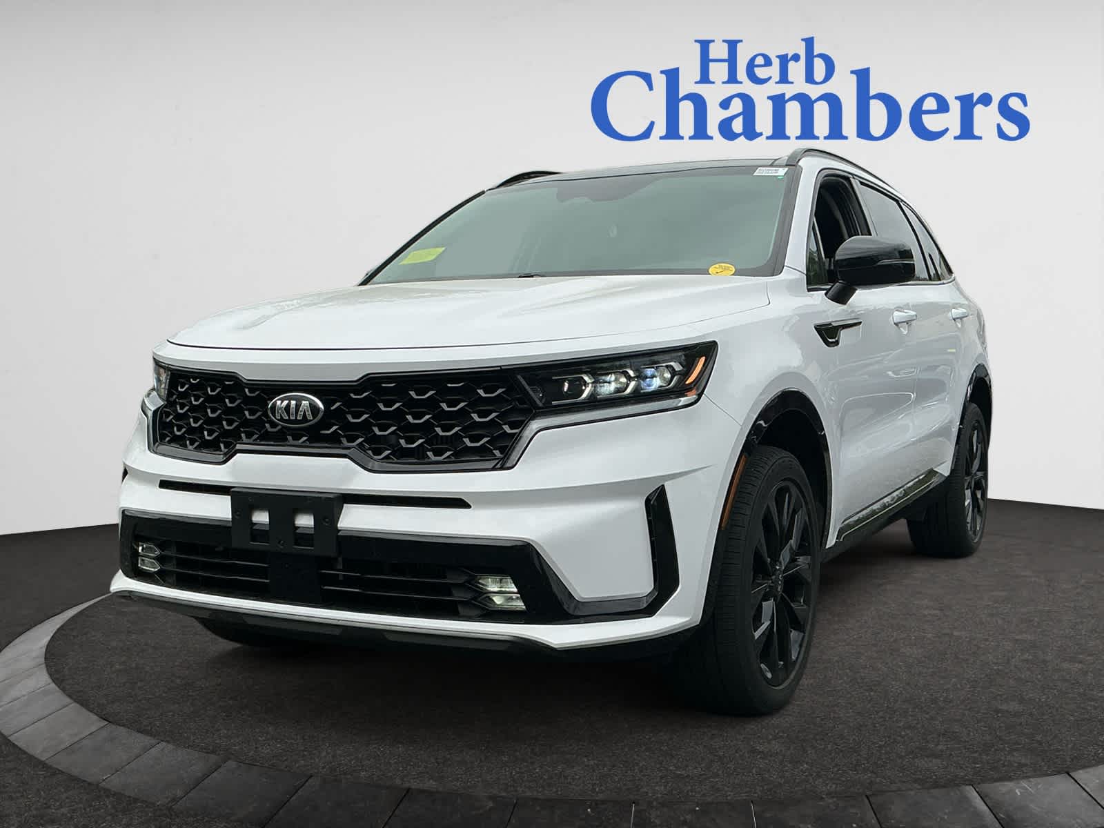 used 2021 Kia Sorento car, priced at $24,498