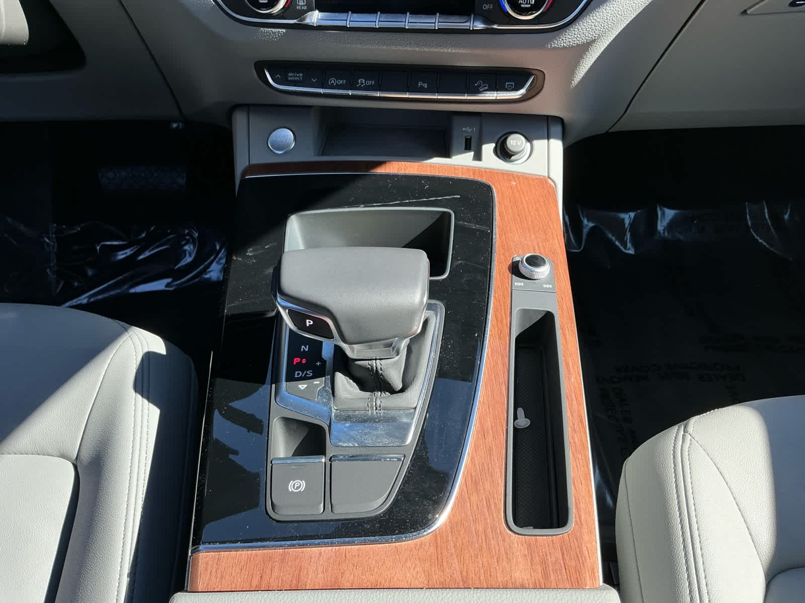 used 2022 Audi Q5 car, priced at $31,999