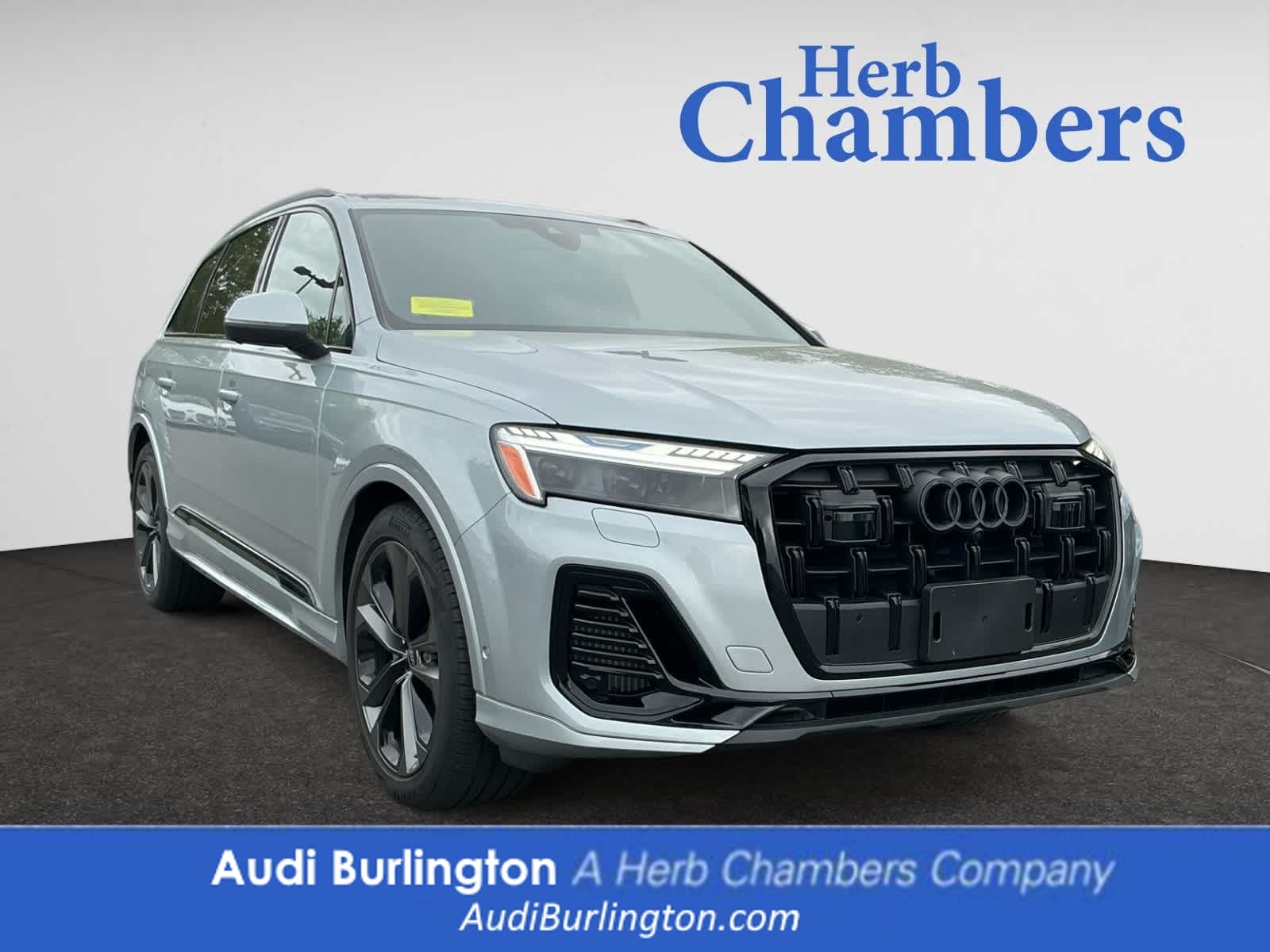 used 2025 Audi Q7 car, priced at $72,998