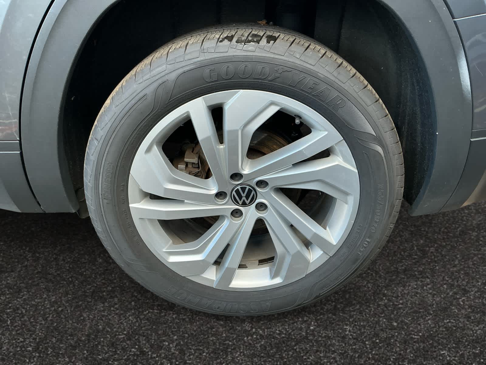 used 2021 Volkswagen Atlas car, priced at $20,990