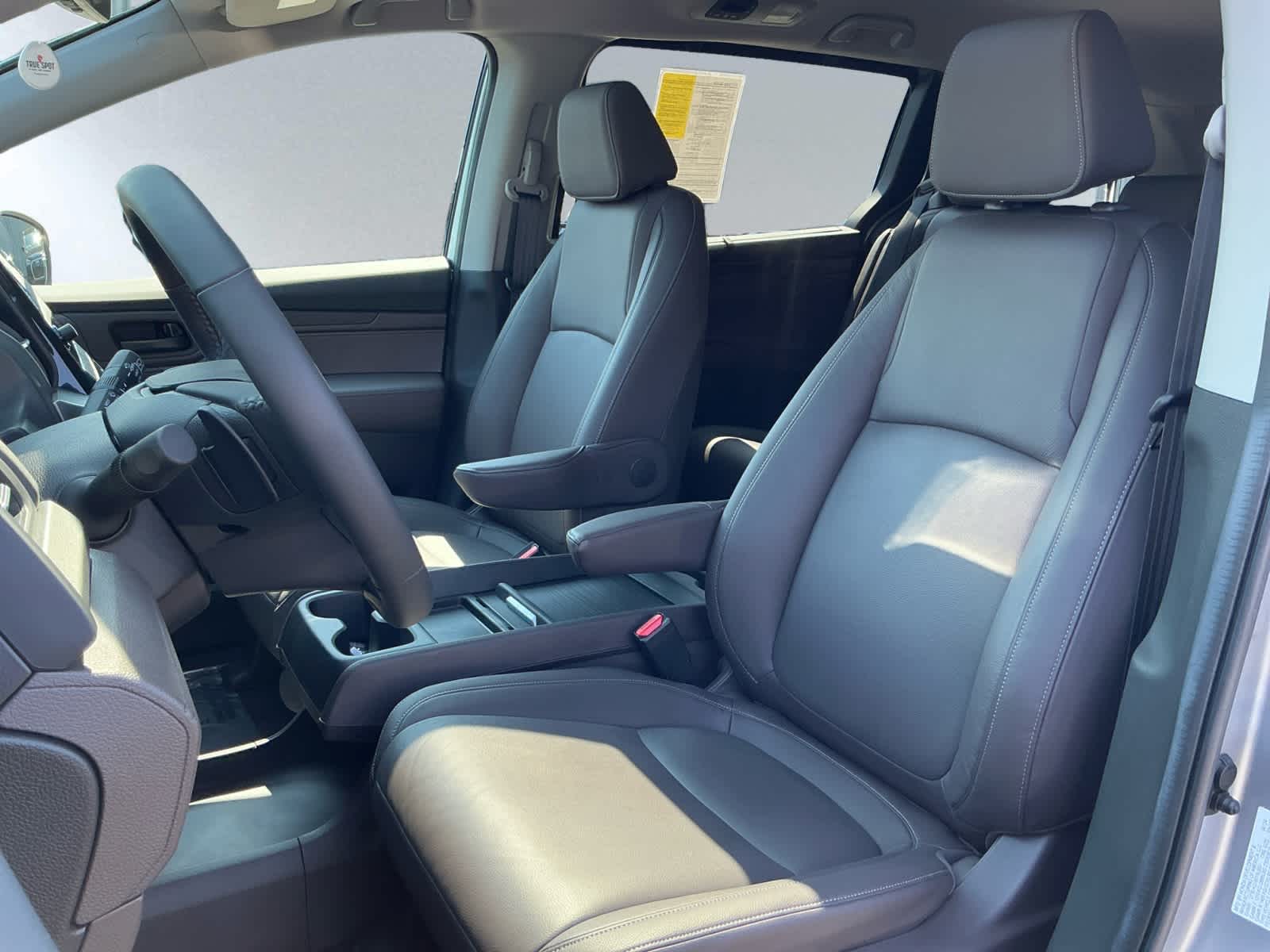 used 2024 Honda Odyssey car, priced at $42,998