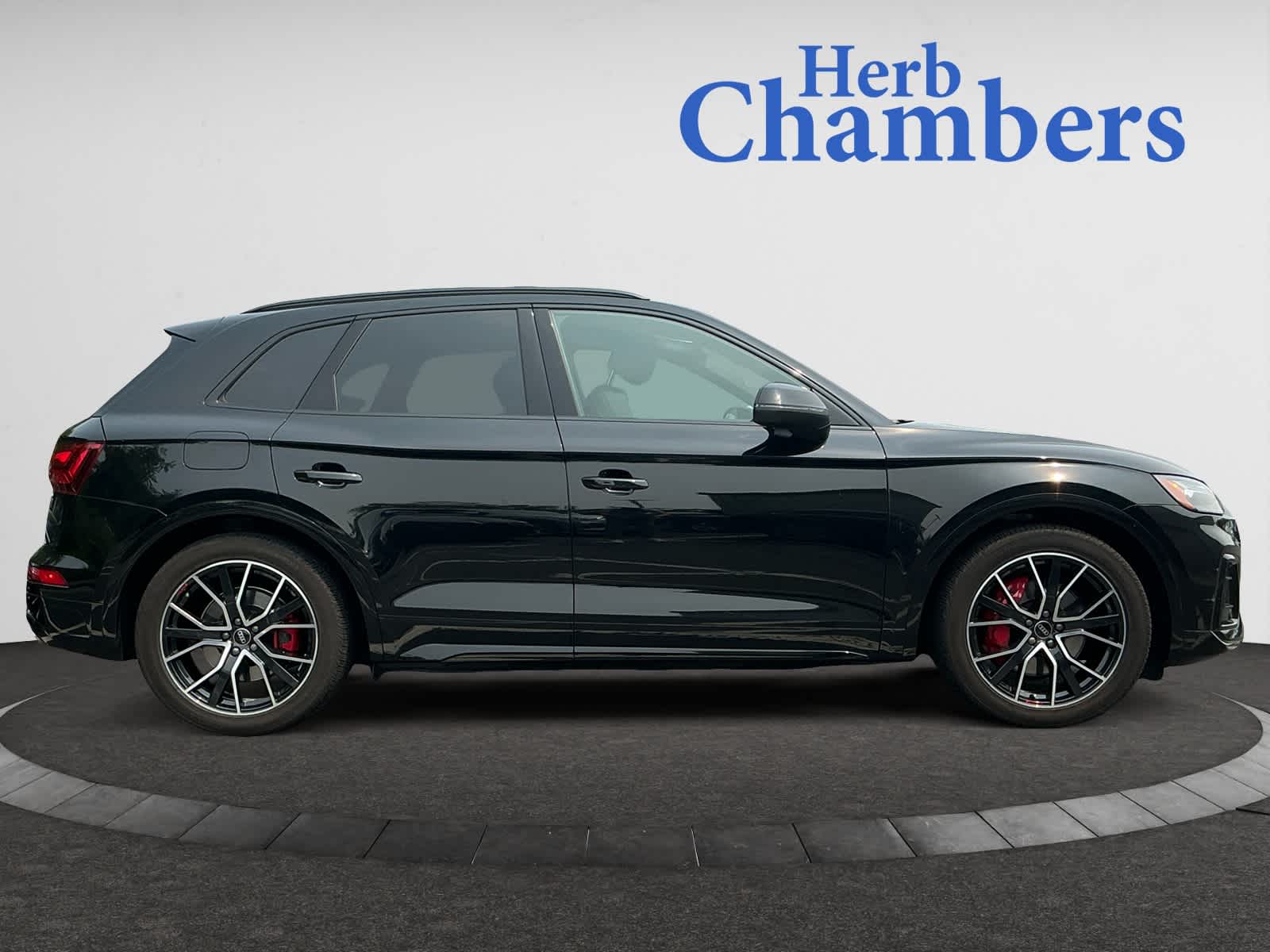used 2023 Audi SQ5 car, priced at $51,998