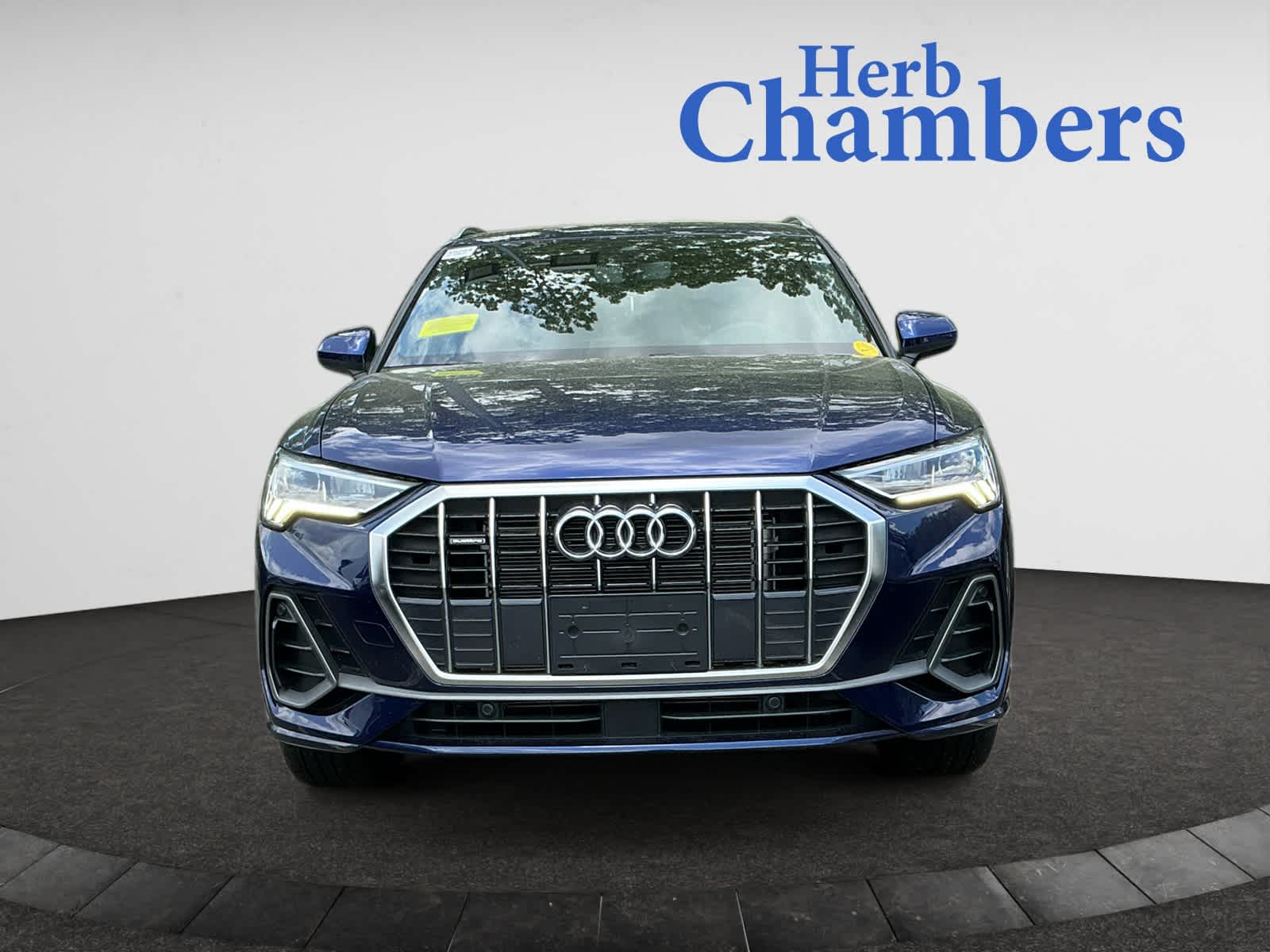 used 2024 Audi Q3 car, priced at $35,998