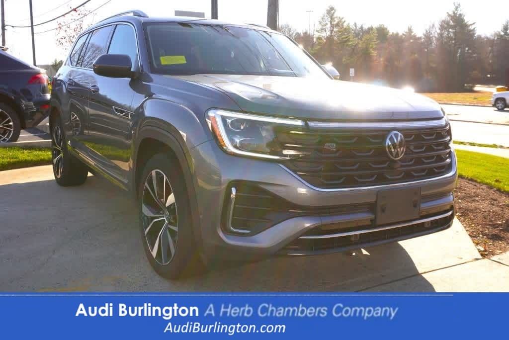 used 2024 Volkswagen Atlas car, priced at $43,498