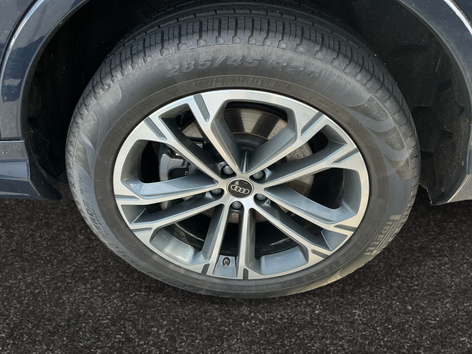 used 2025 Audi Q7 car, priced at $56,999