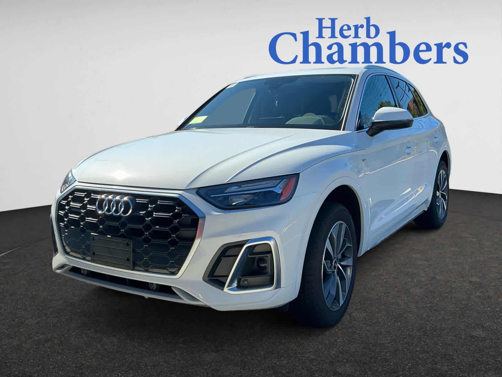 used 2022 Audi Q5 car, priced at $31,999