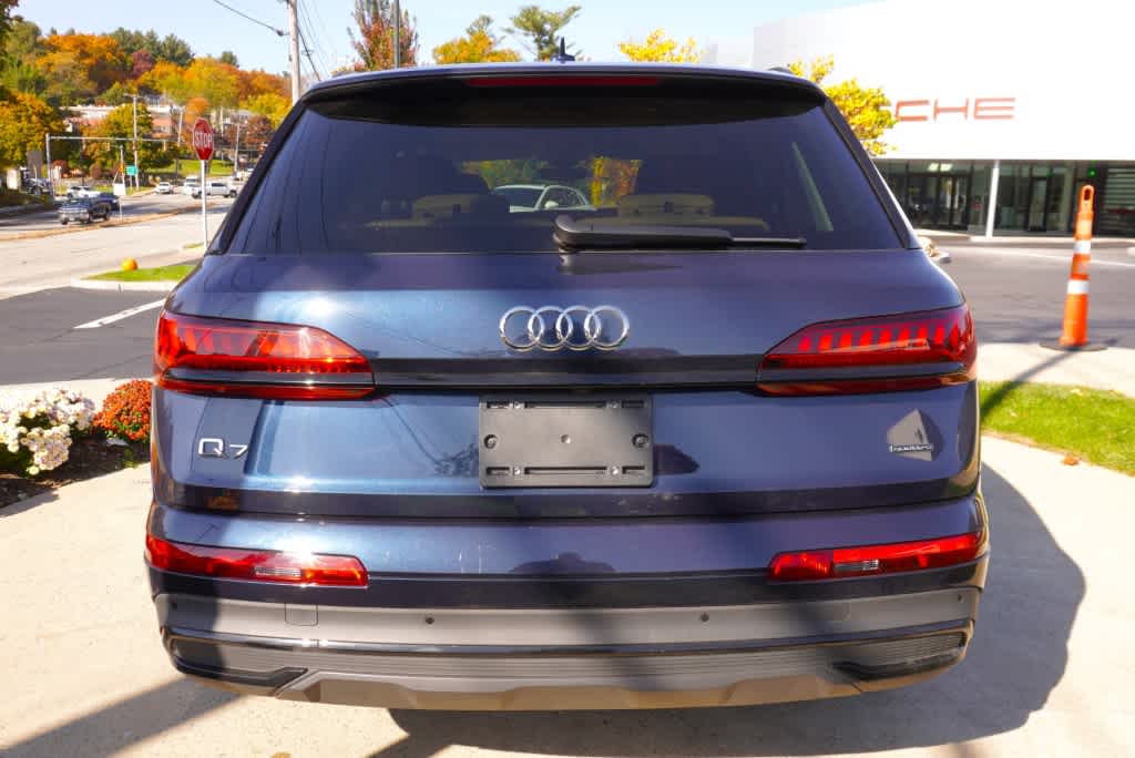 used 2024 Audi Q7 car, priced at $56,998