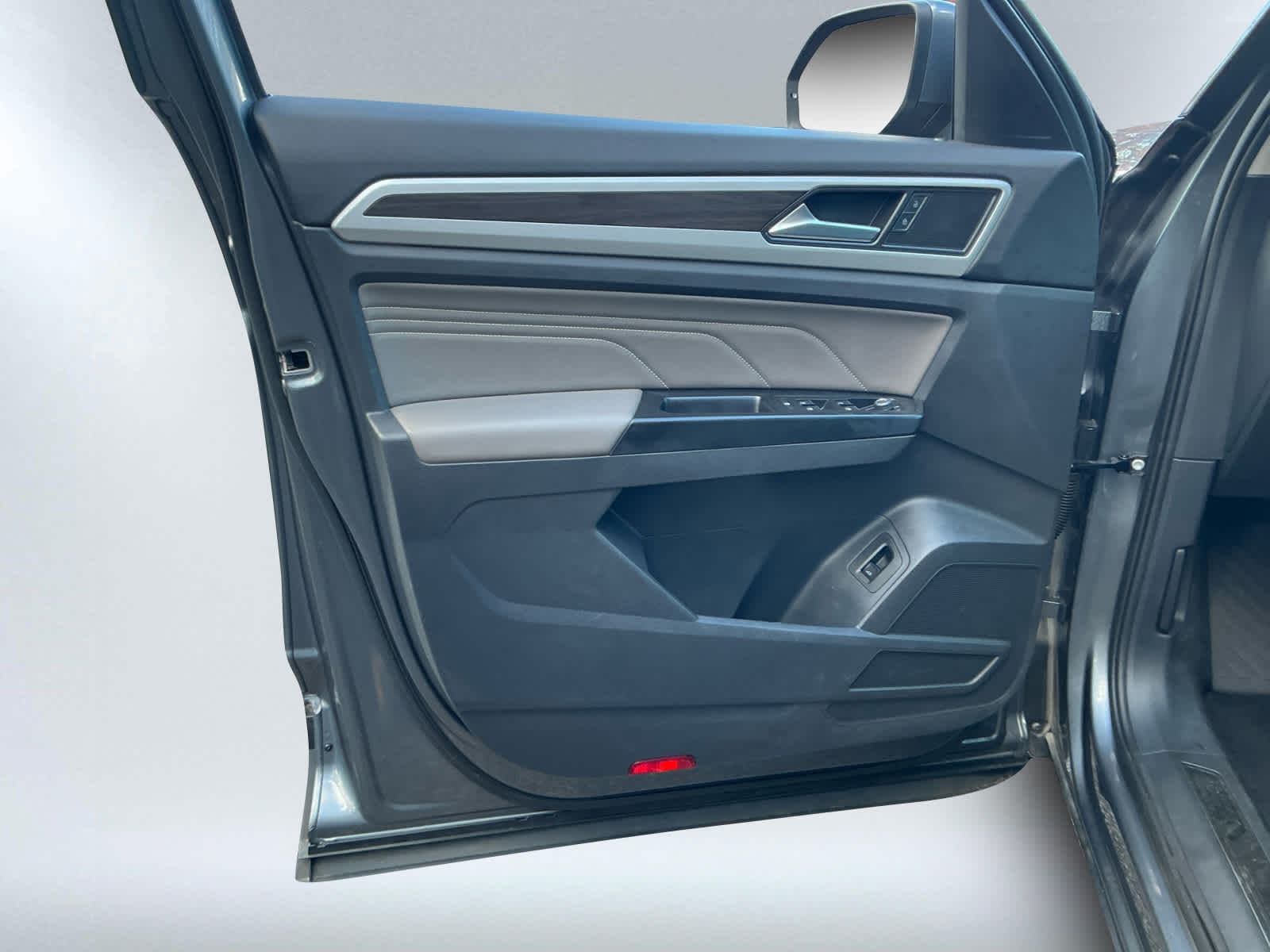 used 2021 Volkswagen Atlas car, priced at $20,990