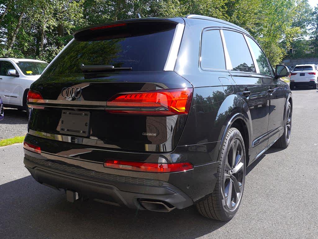 new 2026 Audi Q7 car, priced at $77,900