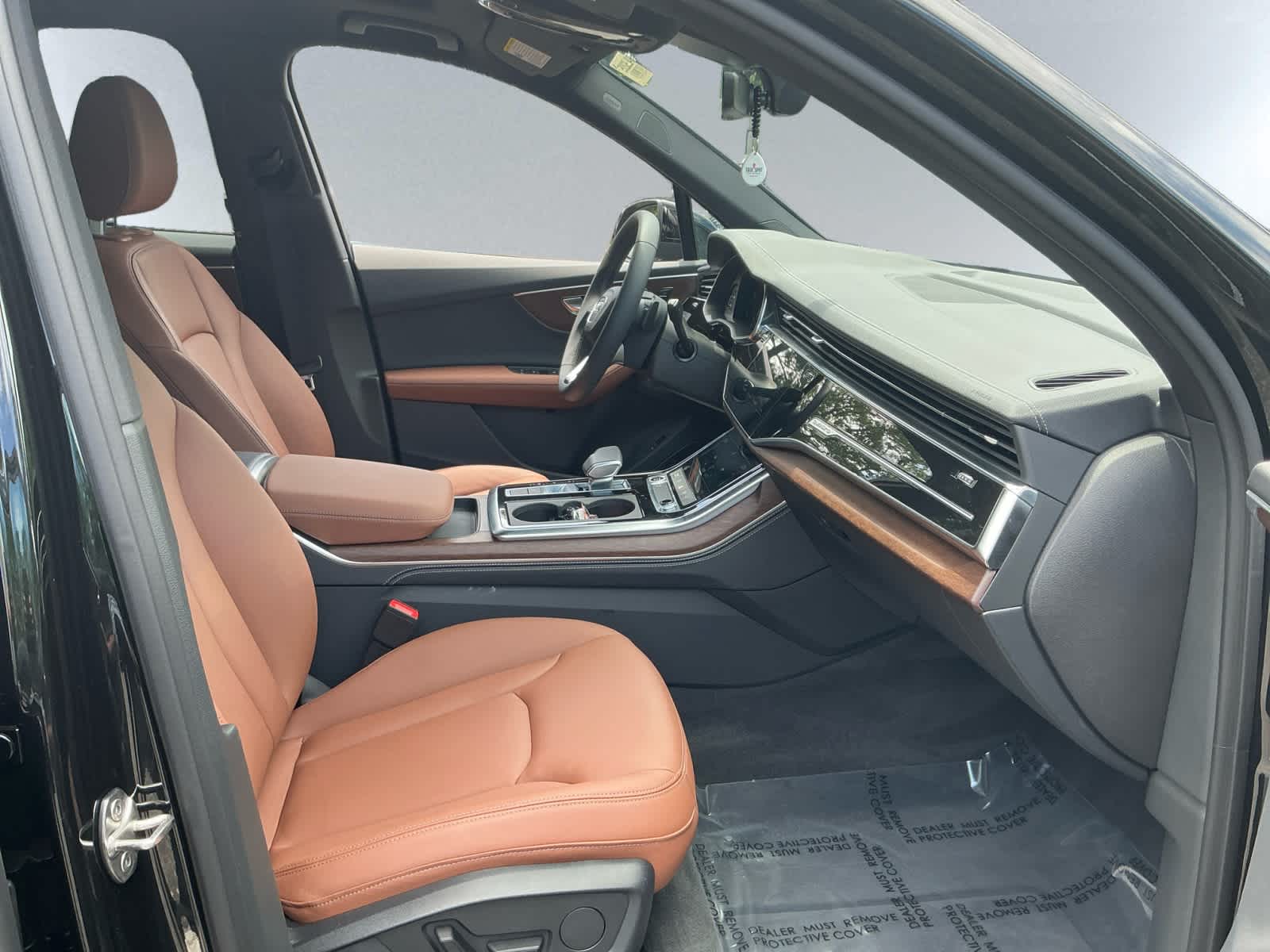 used 2025 Audi Q7 car, priced at $58,998
