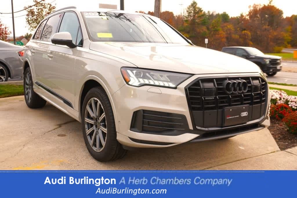 used 2024 Audi Q7 car, priced at $58,998