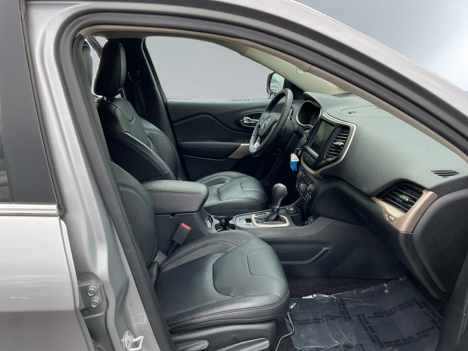 used 2017 Jeep Cherokee car, priced at $13,998