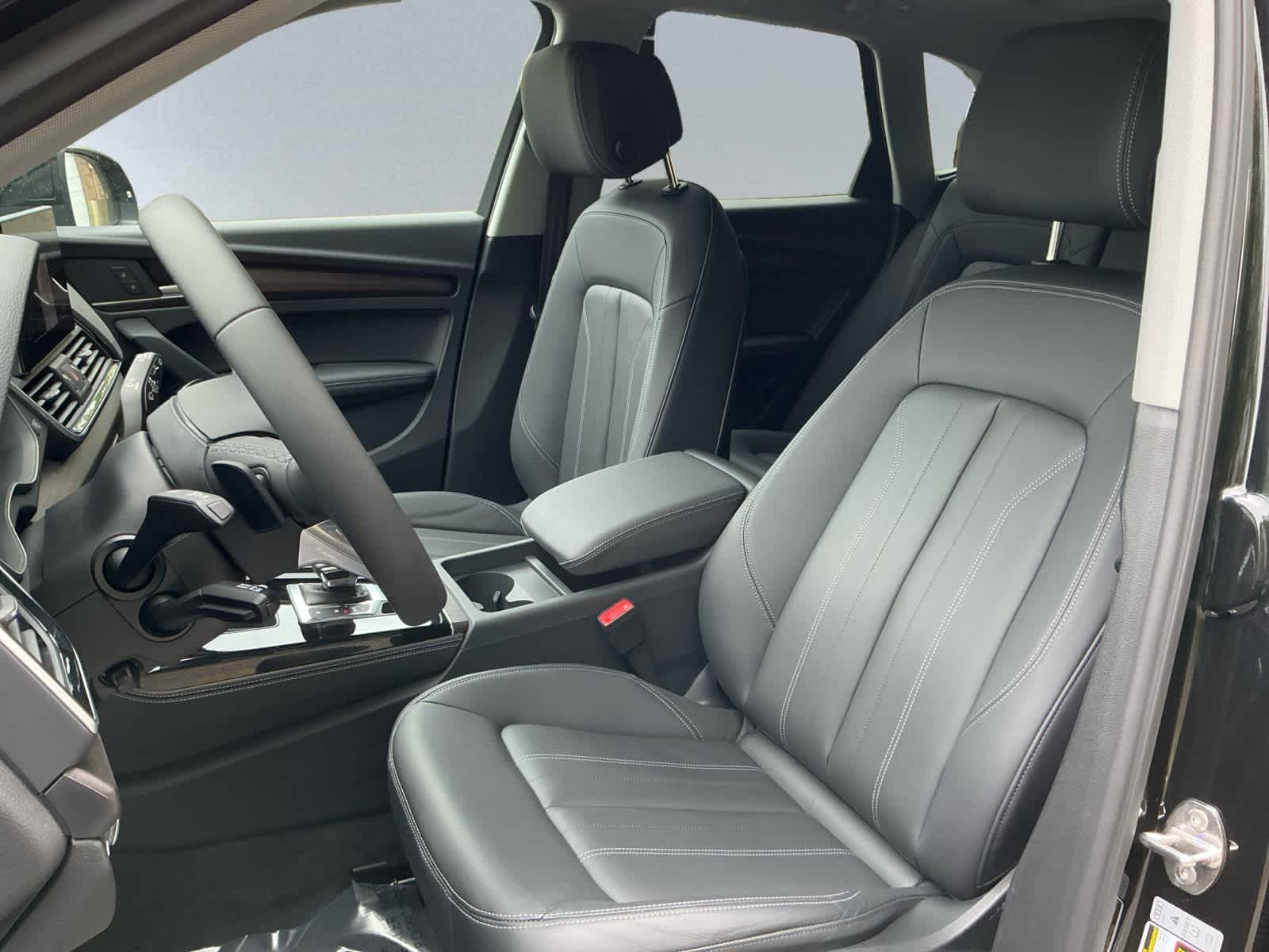 used 2025 Audi Q5 car, priced at $49,998