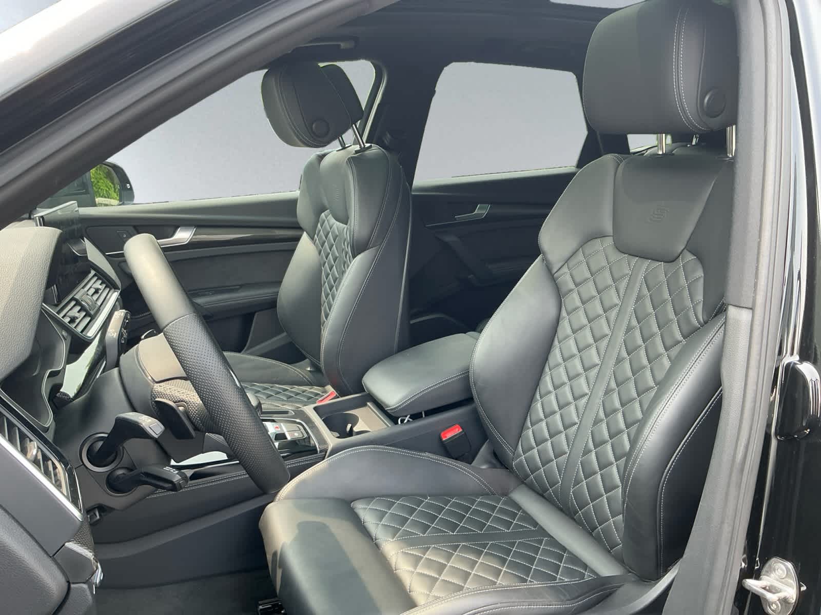 used 2023 Audi SQ5 car, priced at $51,998