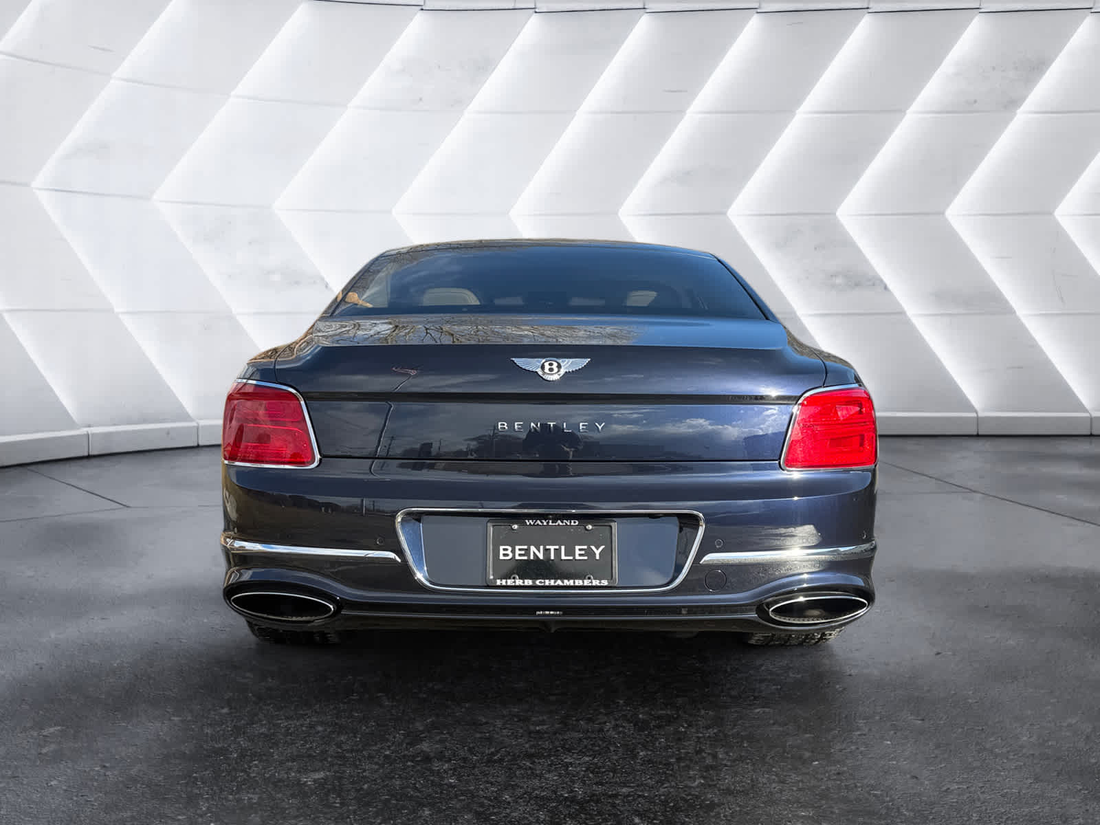 used 2021 Bentley Flying Spur car