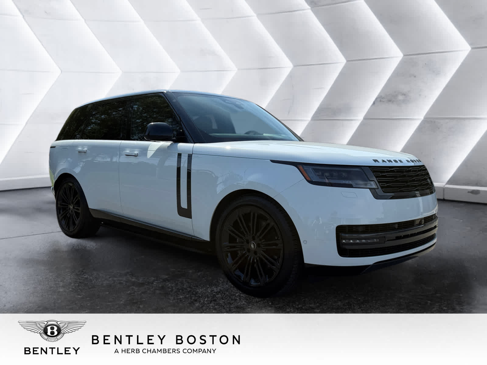 used 2024 Land Rover Range Rover car, priced at $149,998