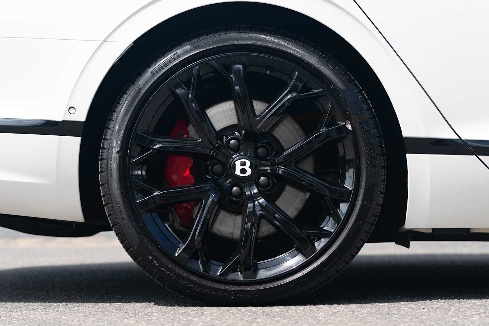 used 2023 Bentley Flying Spur car
