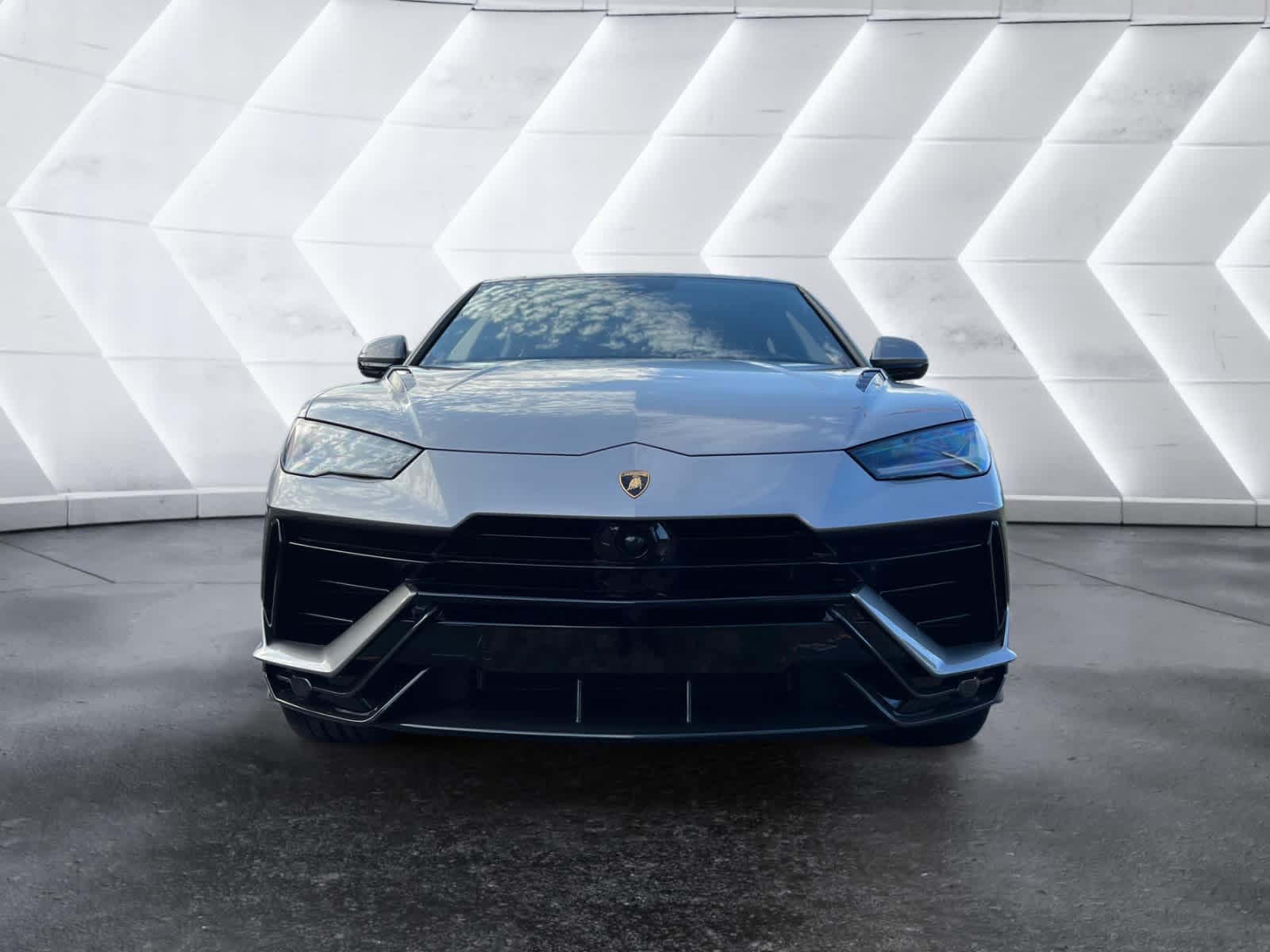 used 2023 Lamborghini Urus car, priced at $272,698