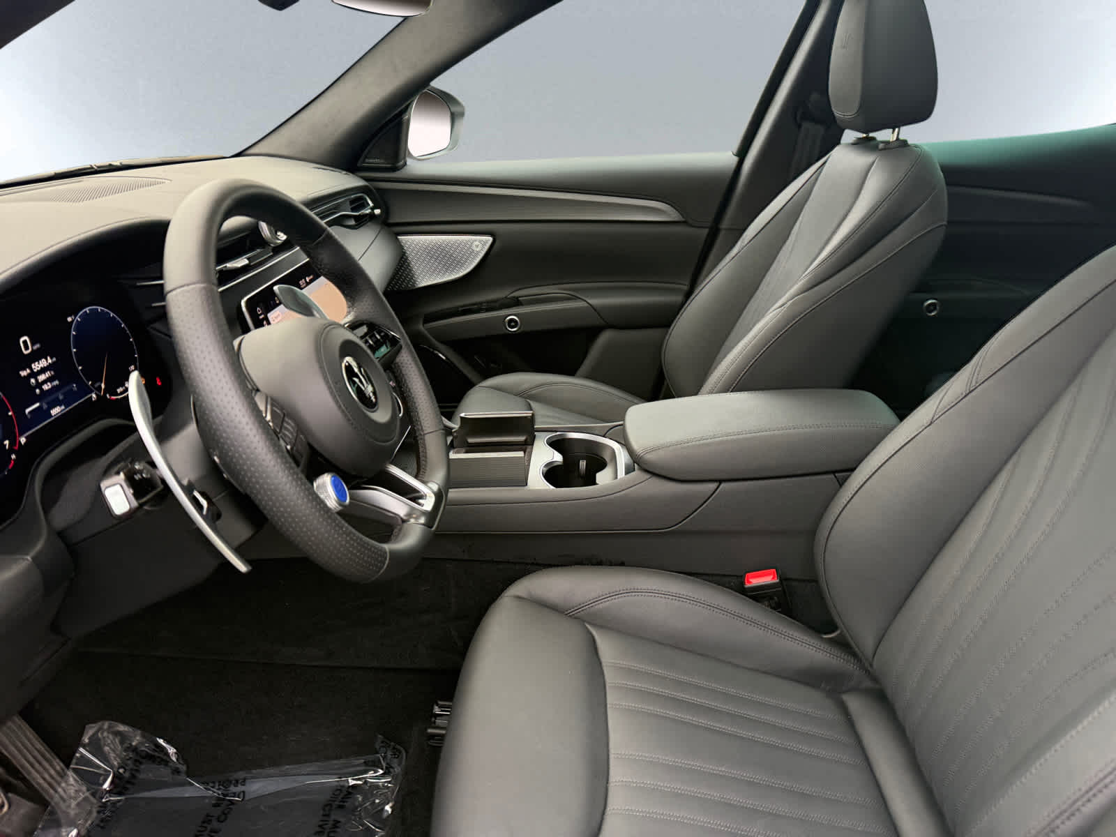 used 2024 Maserati Grecale car, priced at $54,998