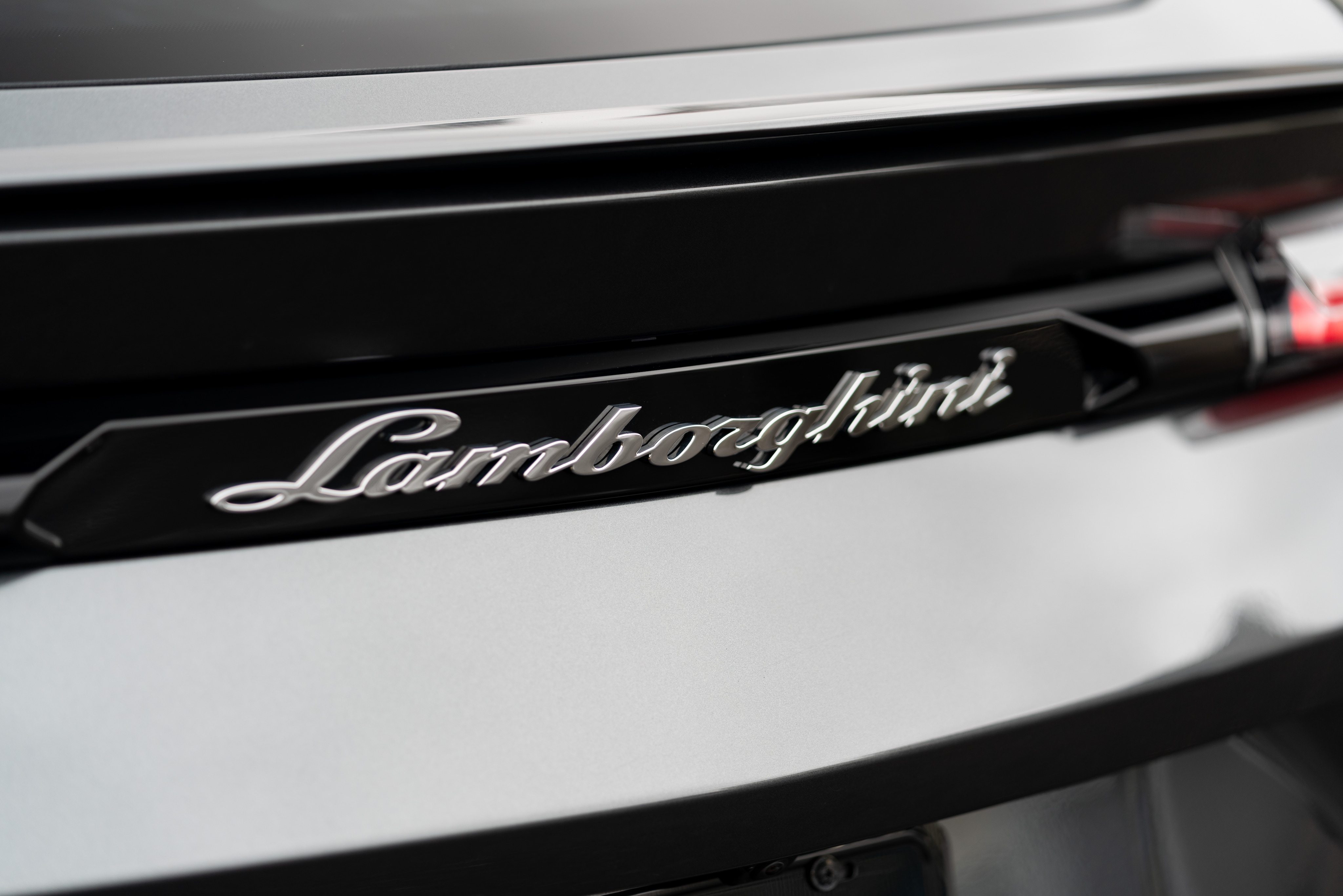 used 2020 Lamborghini Urus car, priced at $192,998
