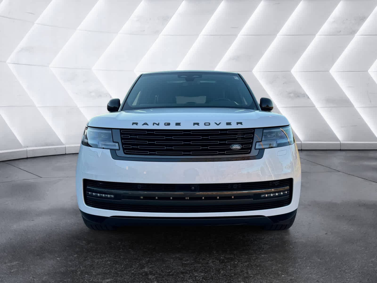 used 2024 Land Rover Range Rover car, priced at $133,298