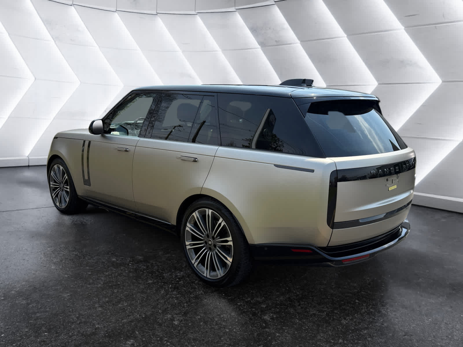 used 2023 Land Rover Range Rover car, priced at $107,798