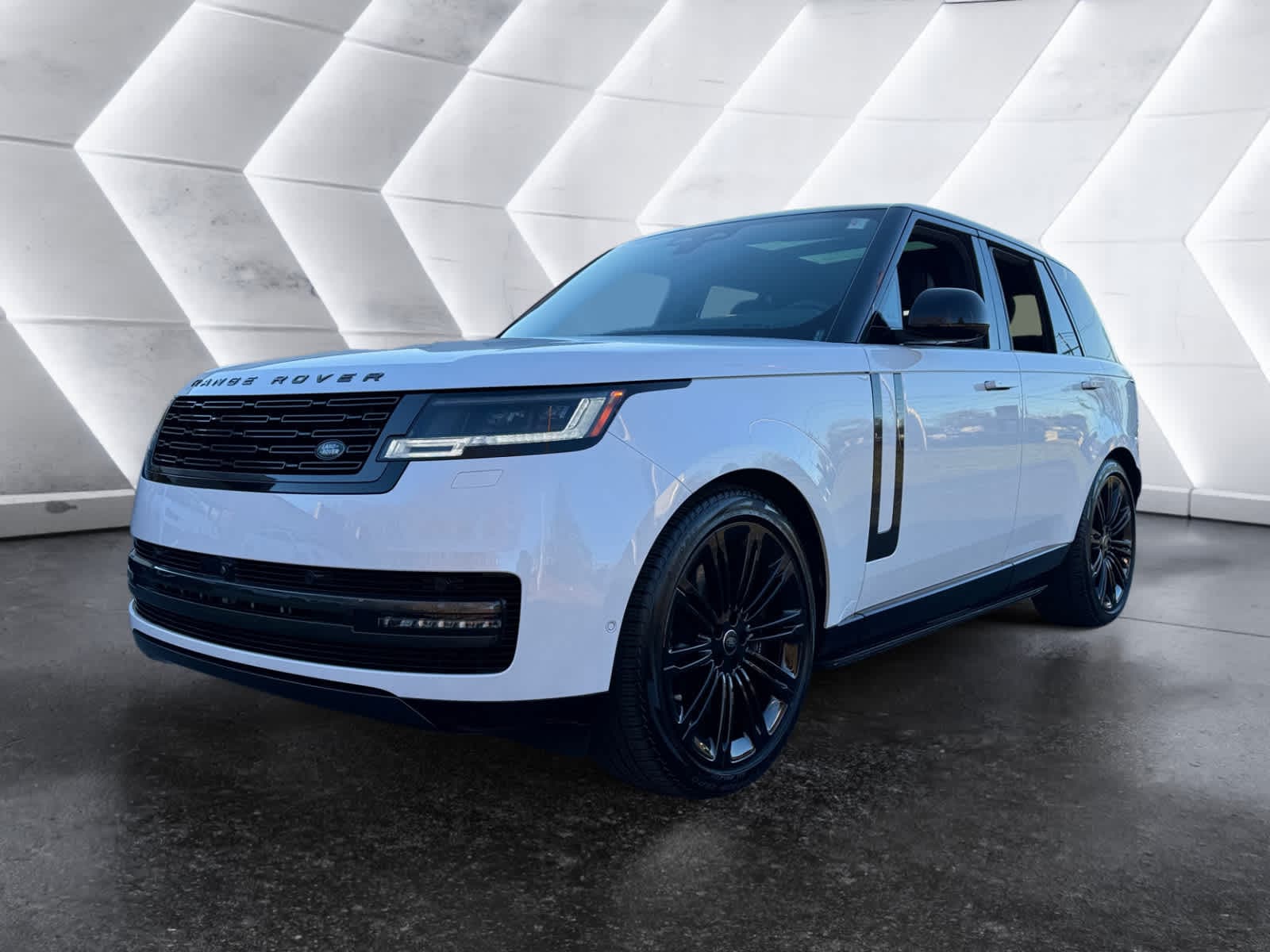 used 2024 Land Rover Range Rover car, priced at $133,298