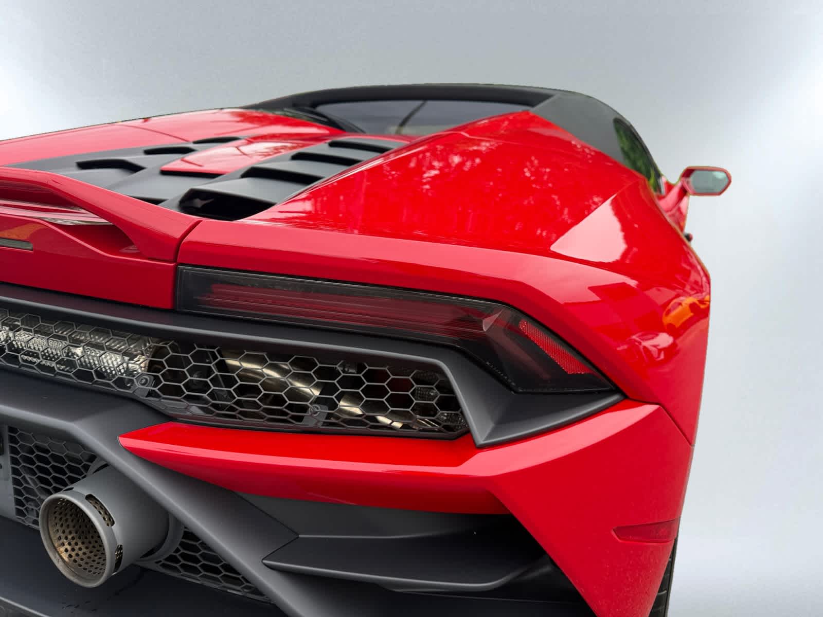 used 2022 Lamborghini Huracan EVO car, priced at $314,998