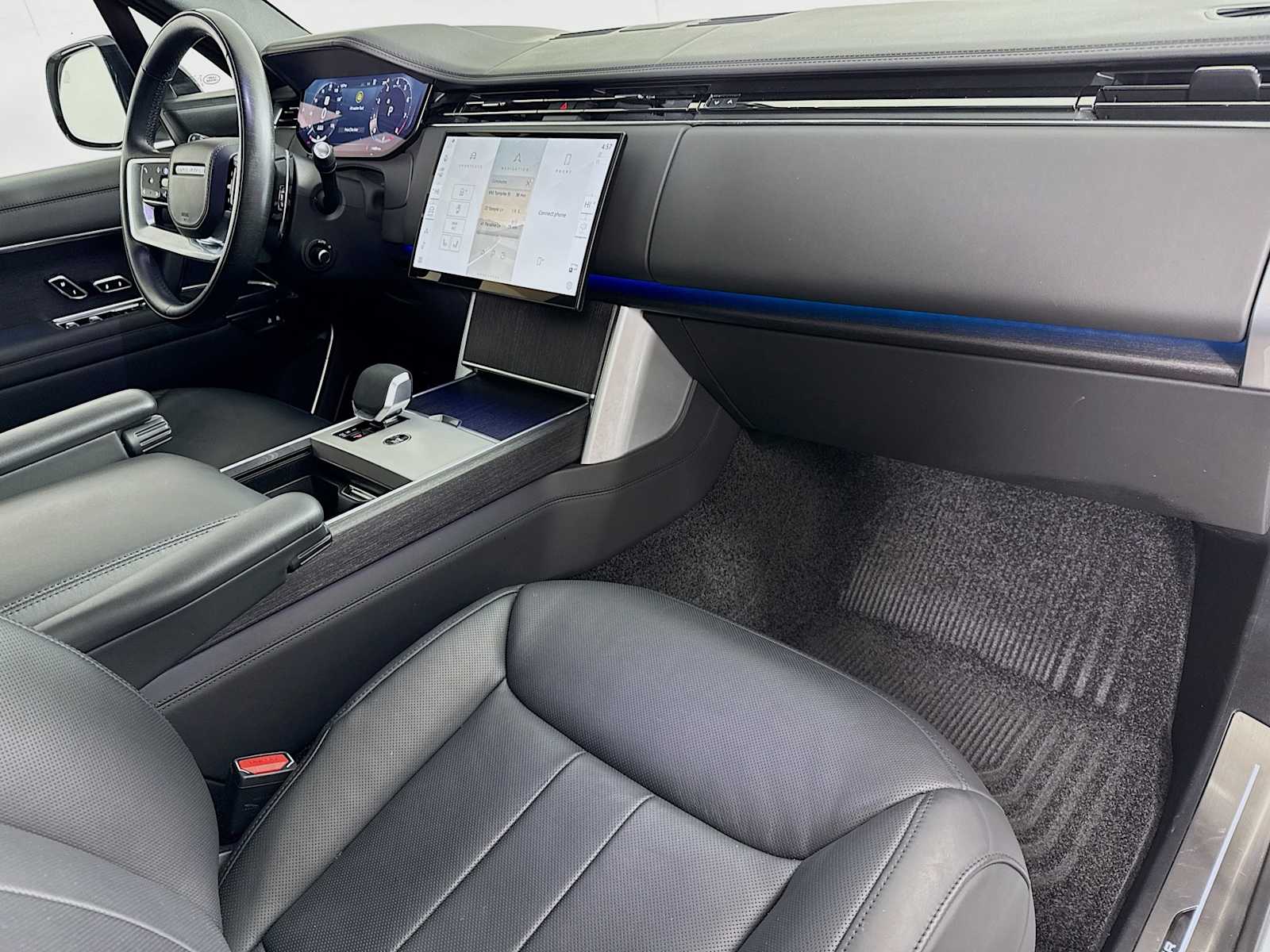 used 2024 Land Rover Range Rover car, priced at $129,998