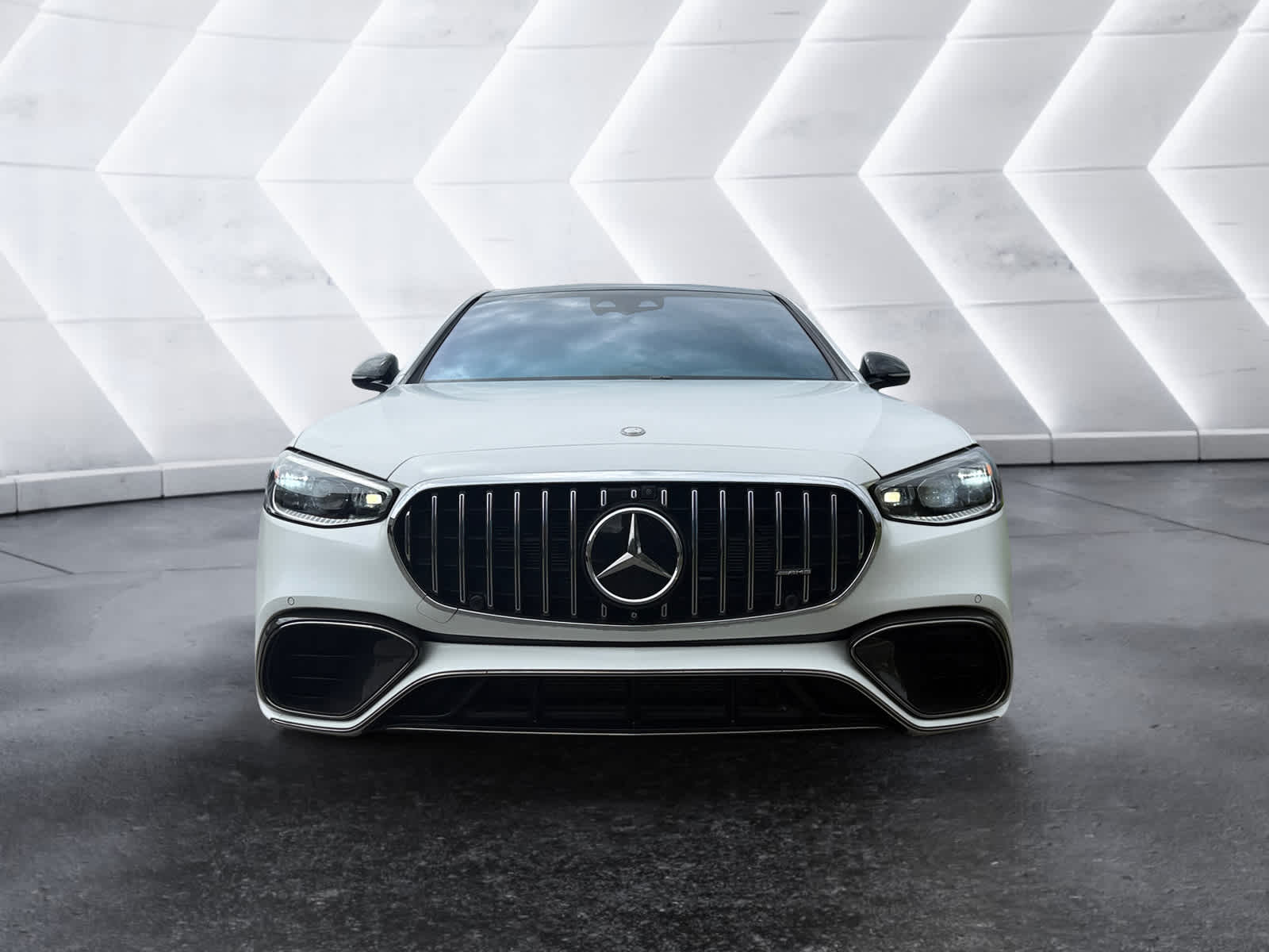 used 2024 Mercedes-Benz S-Class car, priced at $179,998