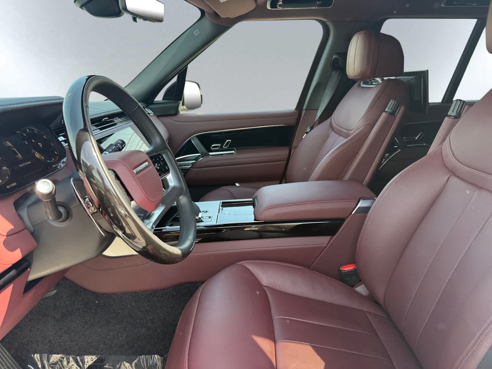 used 2024 Land Rover Range Rover car, priced at $149,998