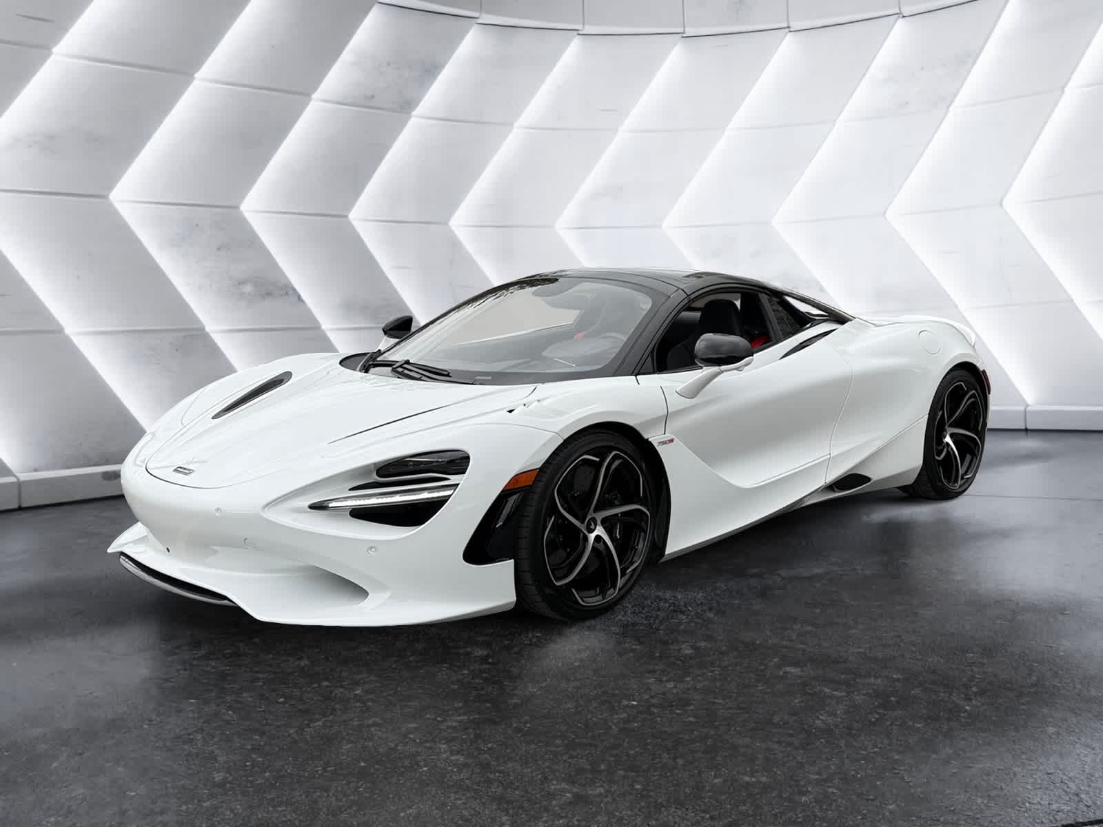 used 2024 McLaren 750S car, priced at $372,898