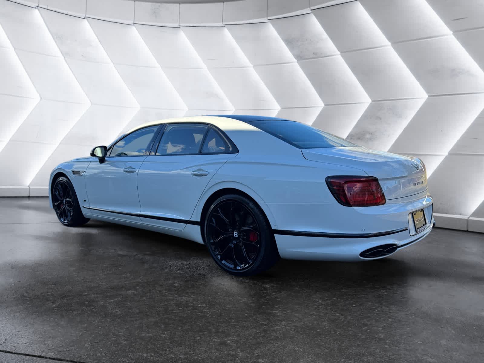 used 2023 Bentley Flying Spur car