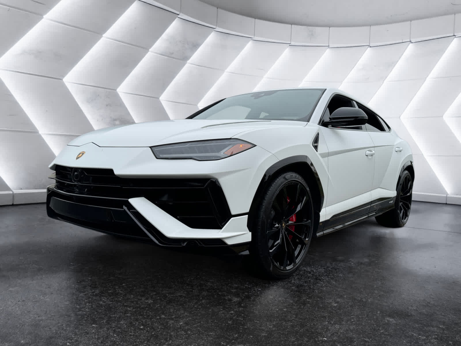 used 2023 Lamborghini Urus car, priced at $253,298