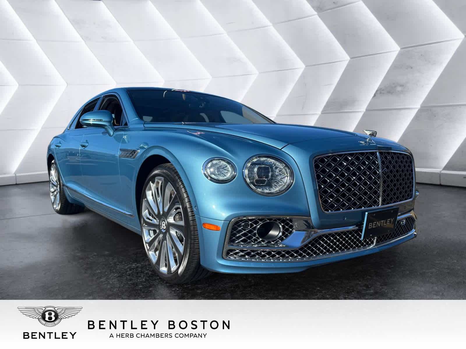 used 2023 Bentley Flying Spur car