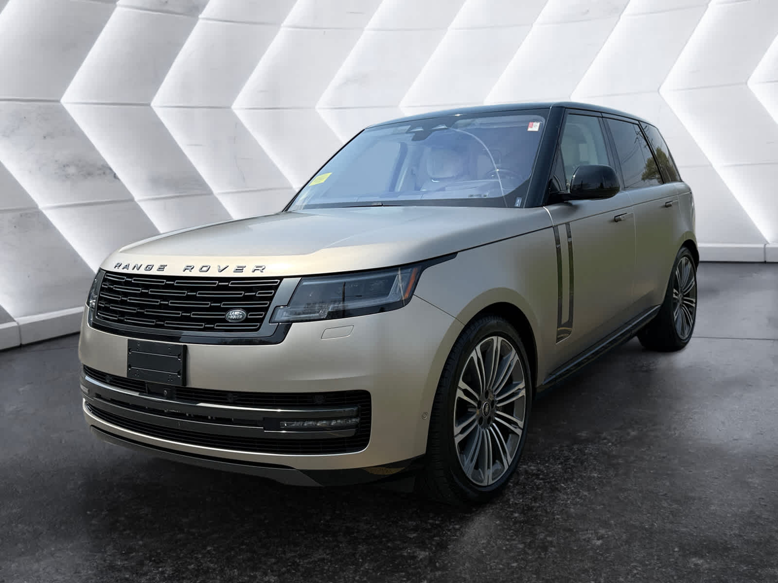 used 2023 Land Rover Range Rover car, priced at $107,798