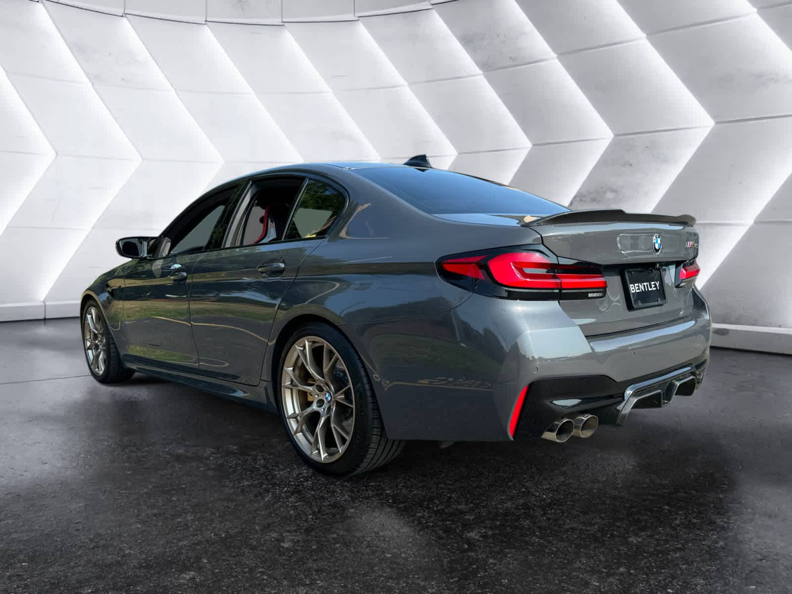 used 2022 BMW M5 car, priced at $137,998