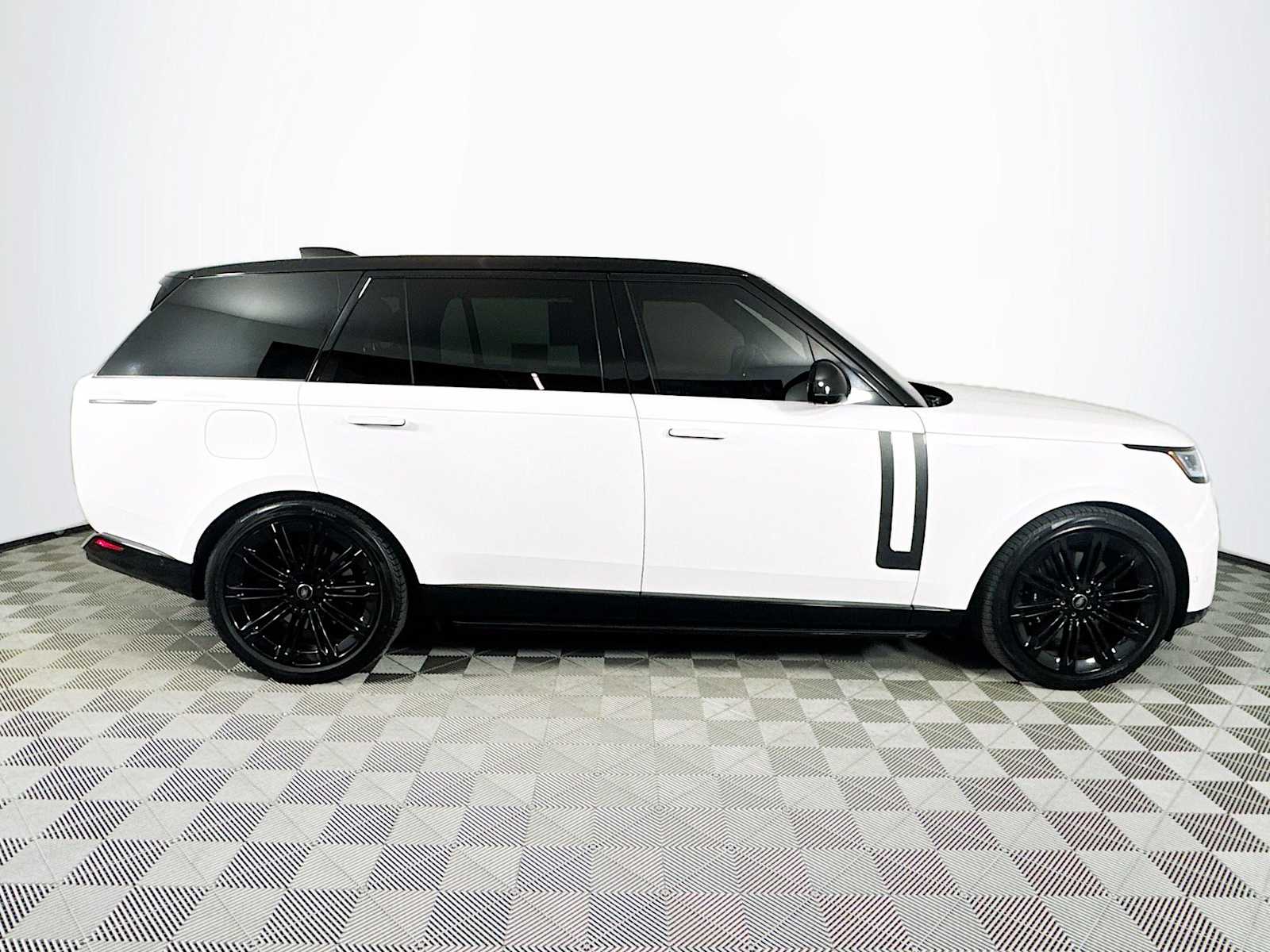 used 2023 Land Rover Range Rover car, priced at $119,998