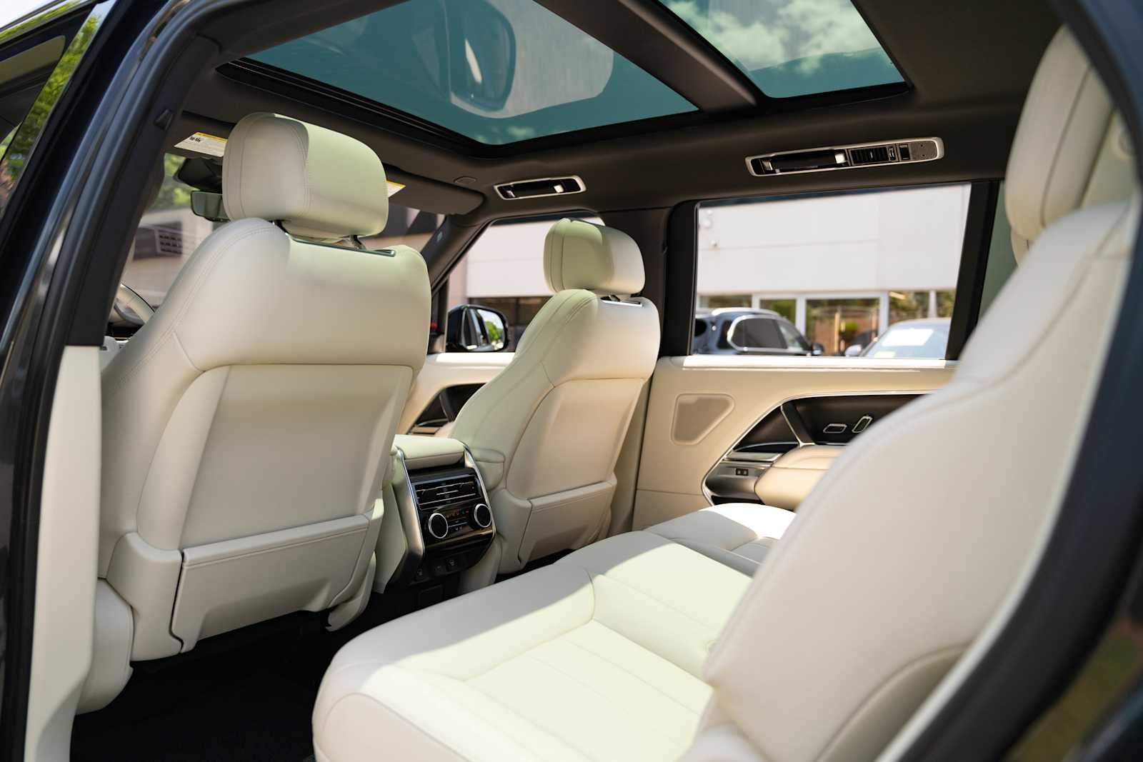 used 2023 Land Rover Range Rover car, priced at $106,998