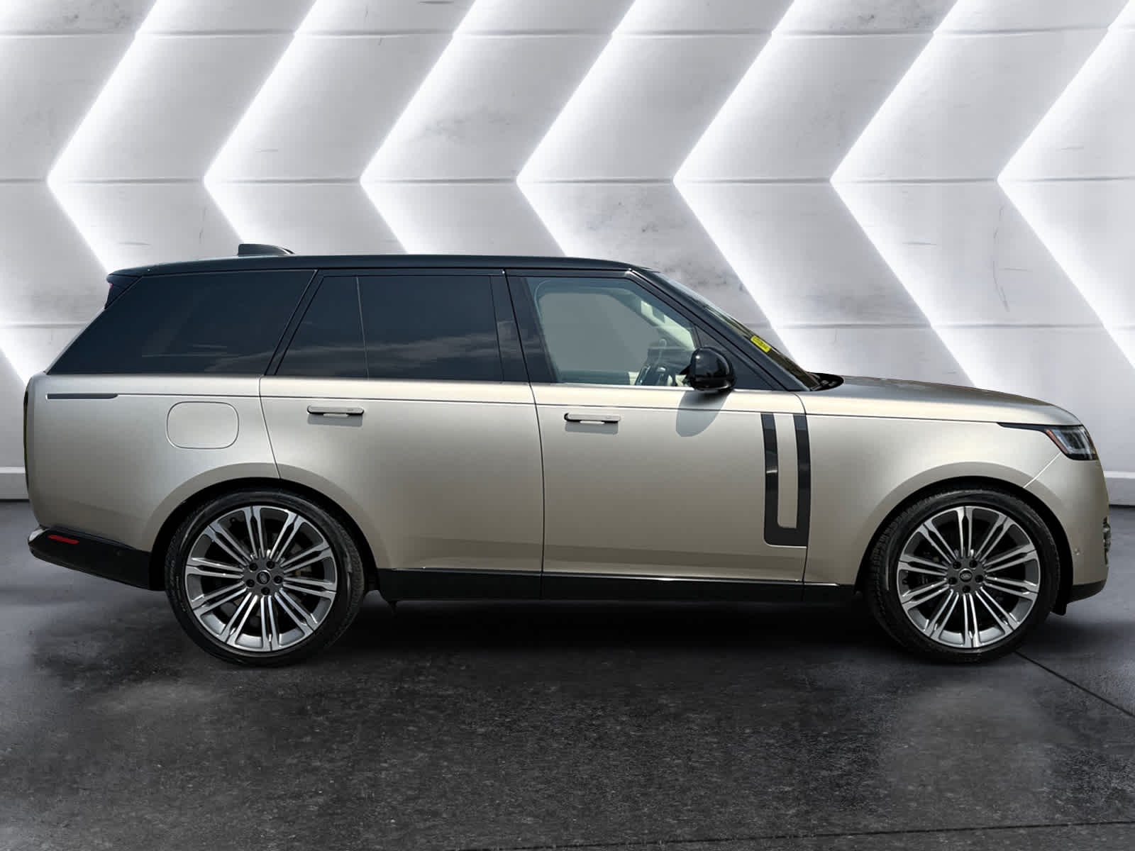 used 2023 Land Rover Range Rover car, priced at $107,798