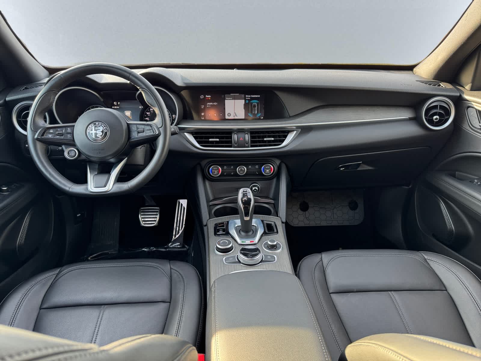 used 2022 Alfa Romeo Stelvio car, priced at $27,298