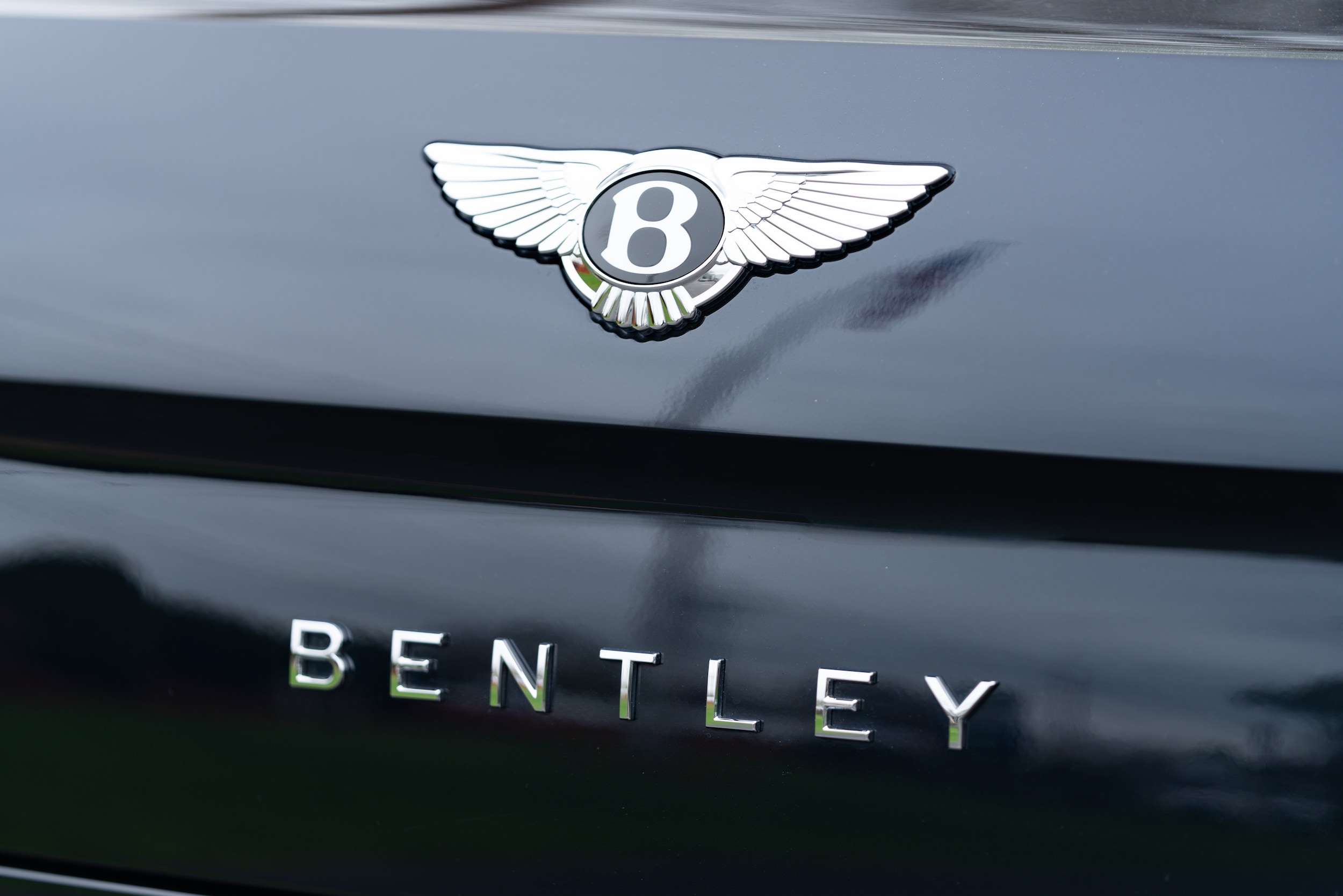 used 2023 Bentley Flying Spur car