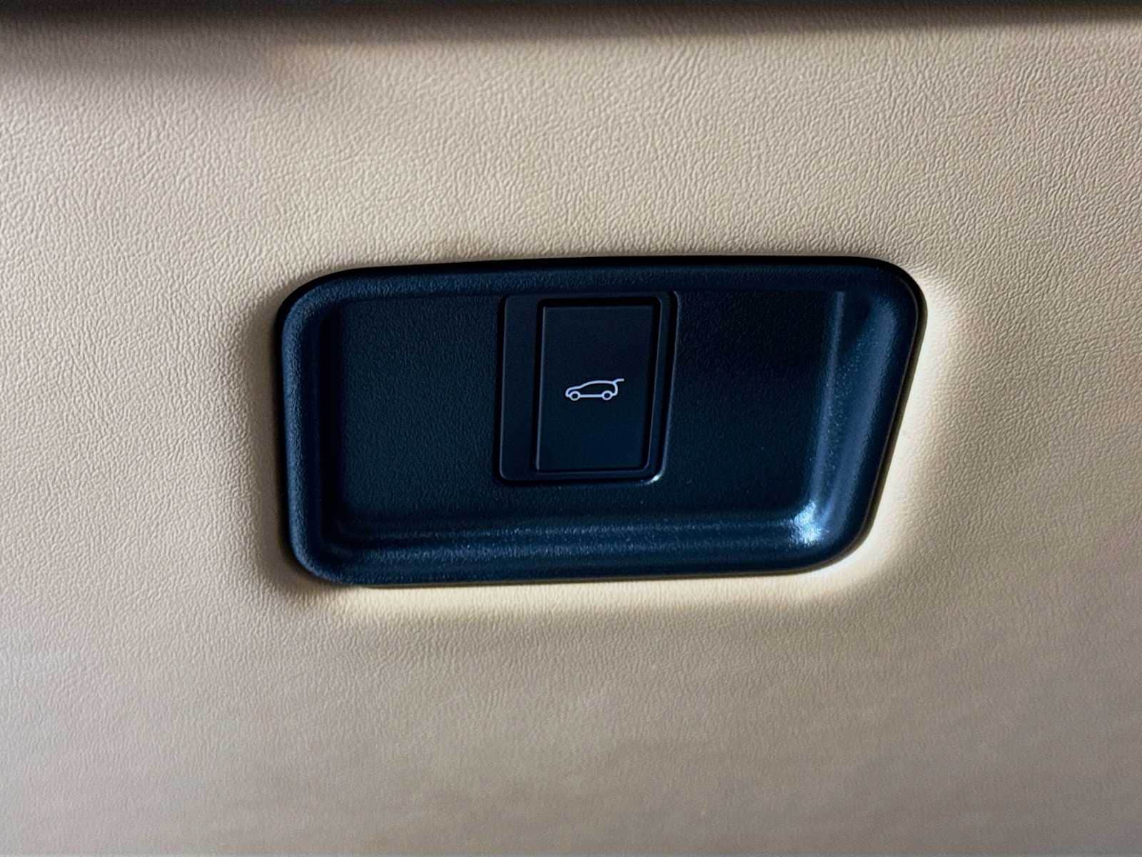 used 2023 Land Rover Range Rover car, priced at $119,998