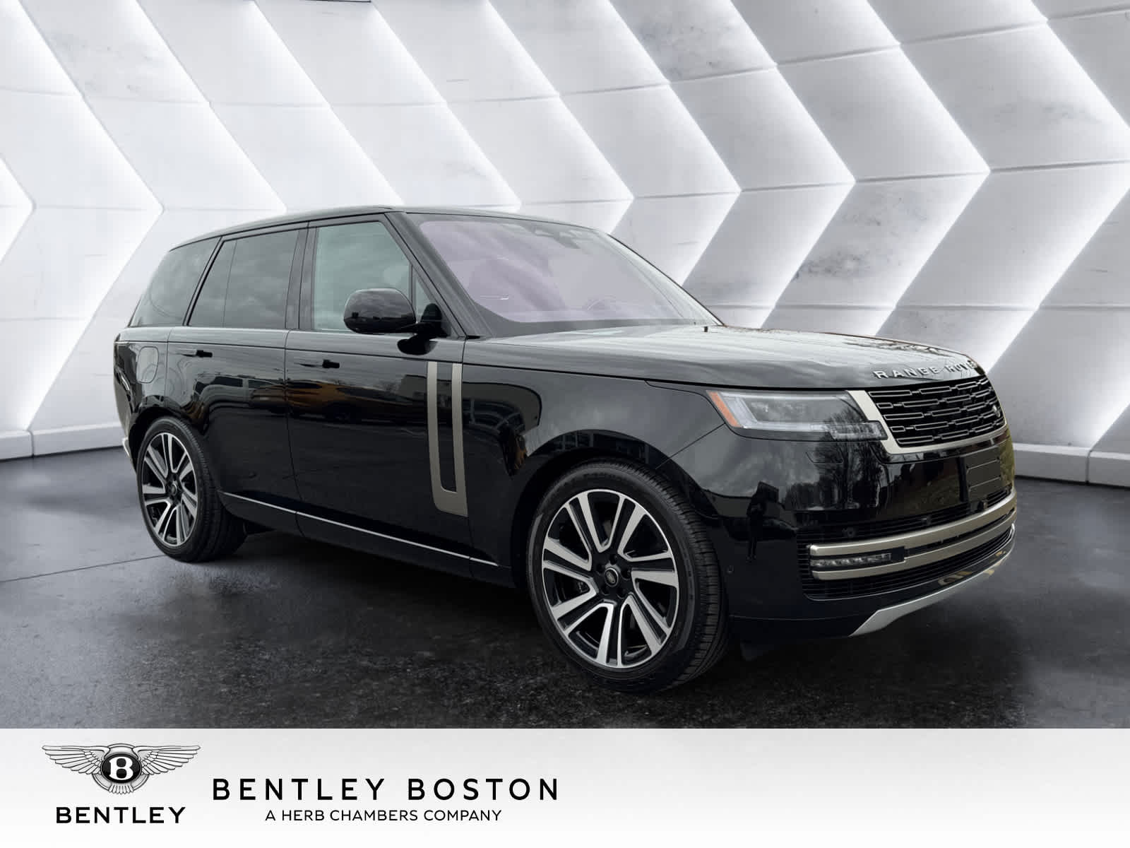 used 2023 Land Rover Range Rover car, priced at $127,998