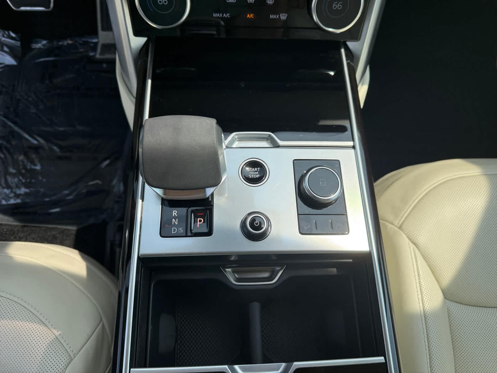 used 2023 Land Rover Range Rover car, priced at $107,798