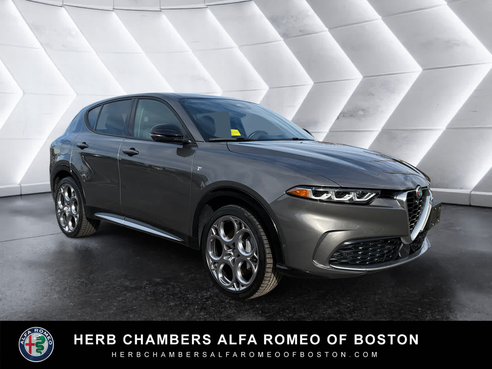 used 2024 Alfa Romeo Tonale car, priced at $33,198