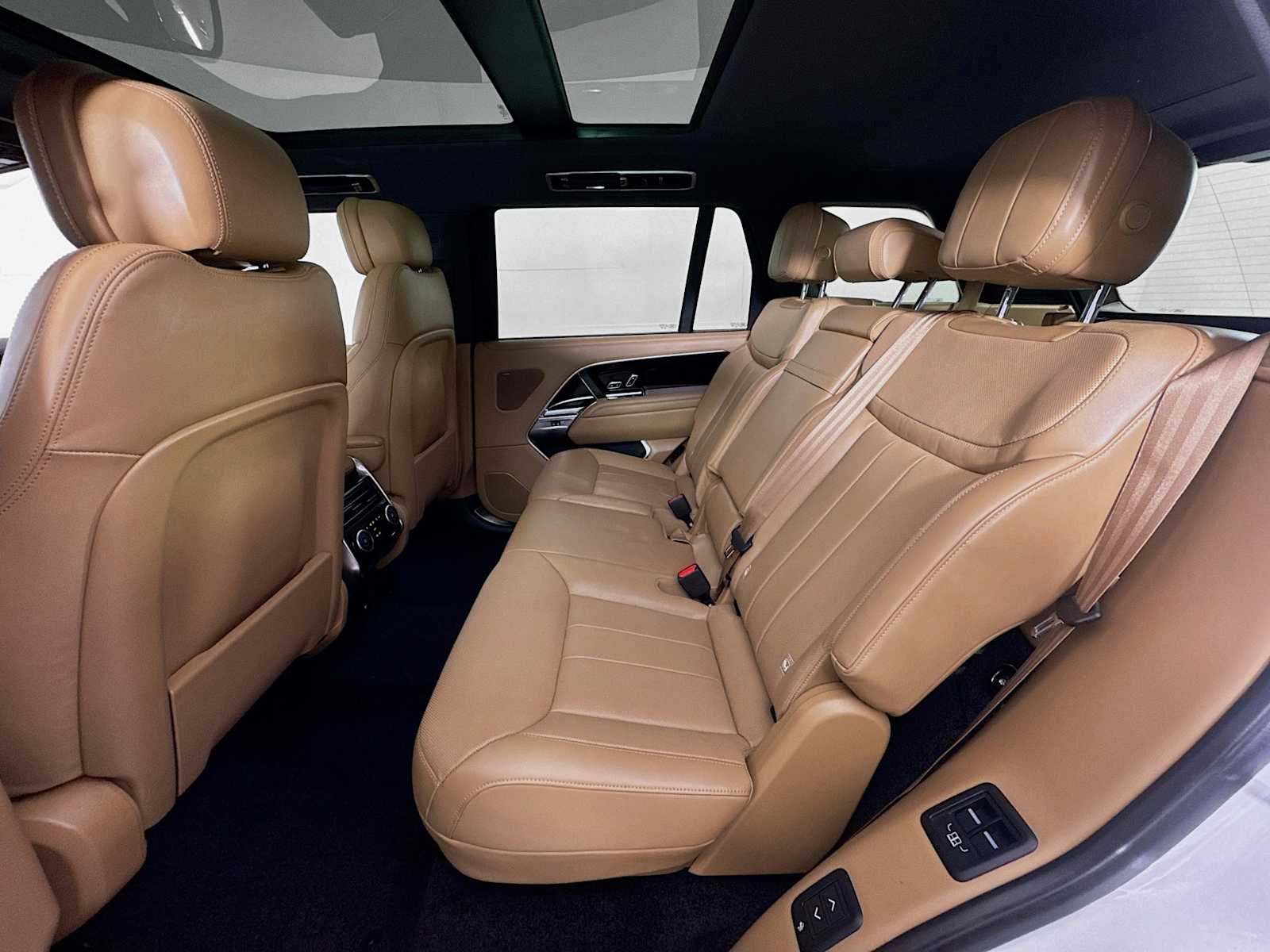 used 2023 Land Rover Range Rover car, priced at $119,998